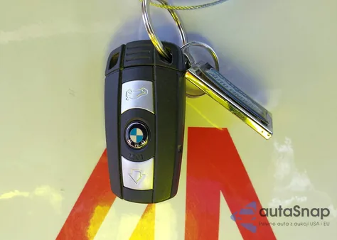 2012 BMW Z4 Sdrive35I from USA, damaged, VIN WBALM7C52CE384692